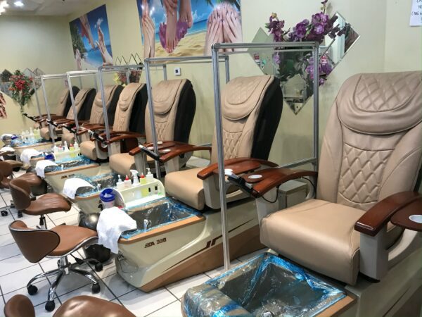 Chair cover Kit Demonstration the fit on Pedicure chair GS9640